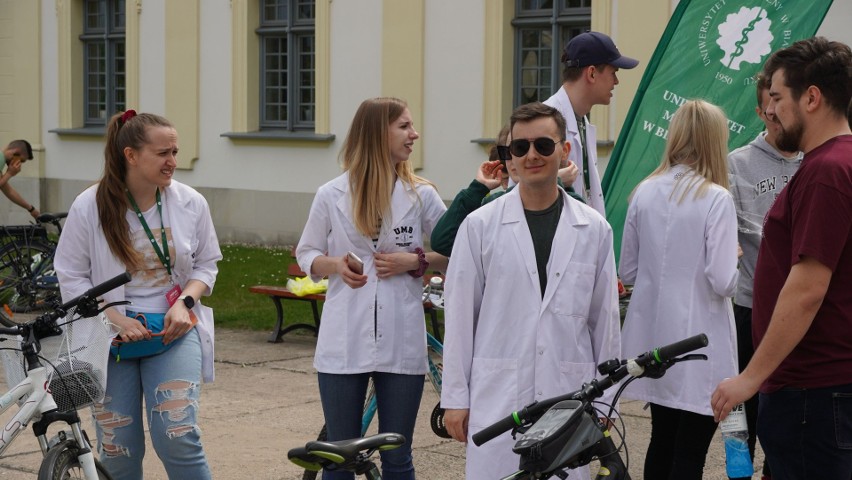 IV Rowerowy Przejazd Po Zdrowie zainaugurował Medykalia. Tak bawią się studenci UMB (wideo, zdjęcia)