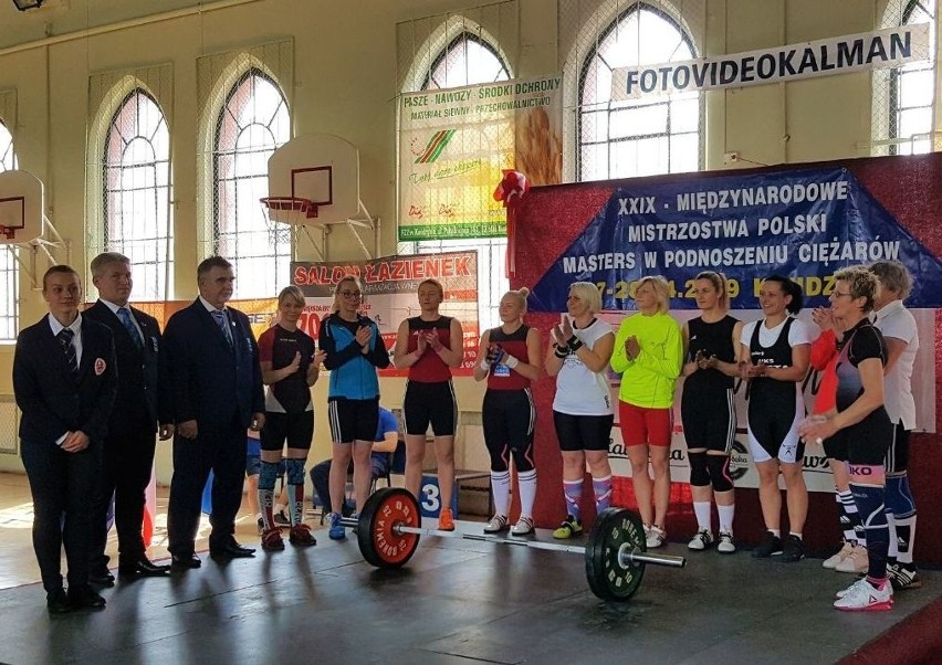 Justyna Niedzwiecka z Obierwi z sukcesem (i nowym rekordem życiowym) w Międzynarodowych Mistrzostwach Polski Masters w podnoszeniu ciężarów