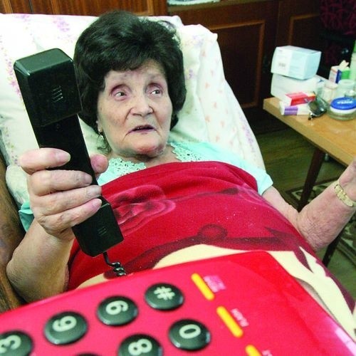 Waleria Czerniawska jest przekonana, że ktoś podłączył się pod jej numer telefonu.