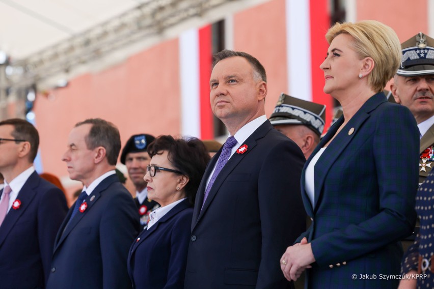 Prezydent Andrzej Duda wraz z małżonką Agatą Kornhauser-Dudą...