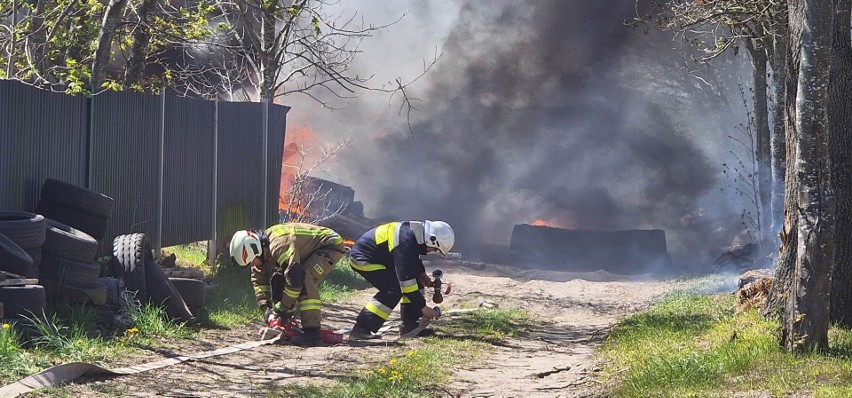 Do pożaru doszło około południa w miejscowości Dunowo.
