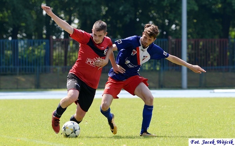 IV liga: Iskra Białogard - Olimp Gościno 1:3 [ZDJĘCIA]