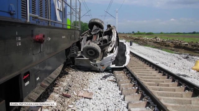 PKP opublikowało przerażające nagrania z rogatek