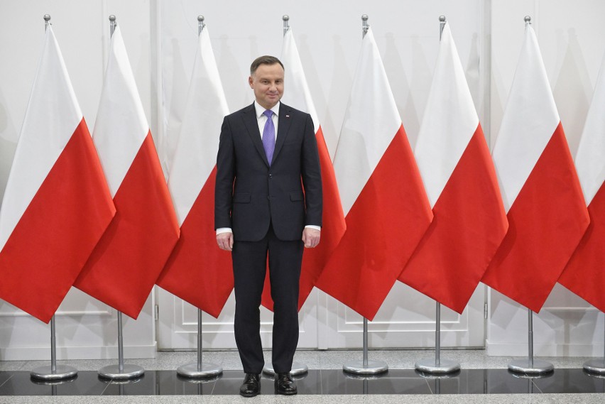 Prezydent Andrzej Duda wręczał Medale Stulecia Odzyskanej...