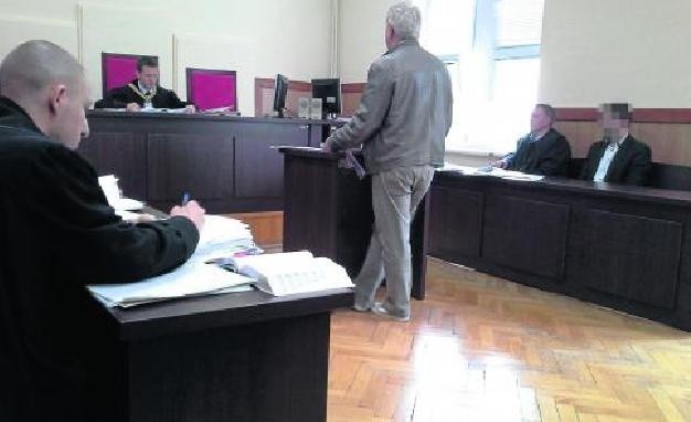 Przed słupskim sądem rejonowym w sprawie wypadku Klaudii Gajtkowskiej odbyła się konfrontacja biegłych - Zbigniewa Wiczkowskiego (na zdjęciu) i Ryszarda Walencika.