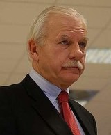 Andrzej Olechowski. Kandydat na prezydenta odmówił jałmużny