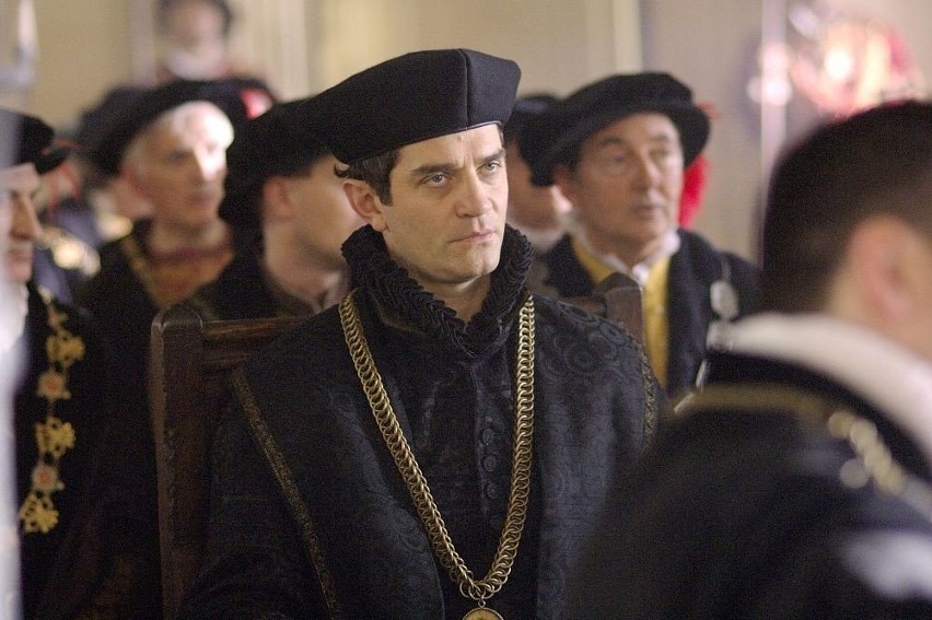 "Dynastia Tudorów" odcinek 9, sezon 2. Boleyn ma świadomość,...