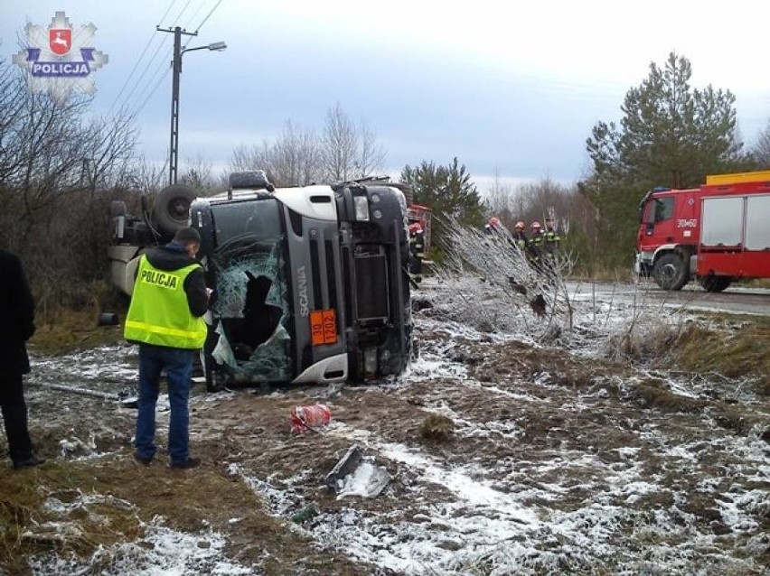 Wypadek TIR-a w Jedlance Starej. Zginął 60-latek