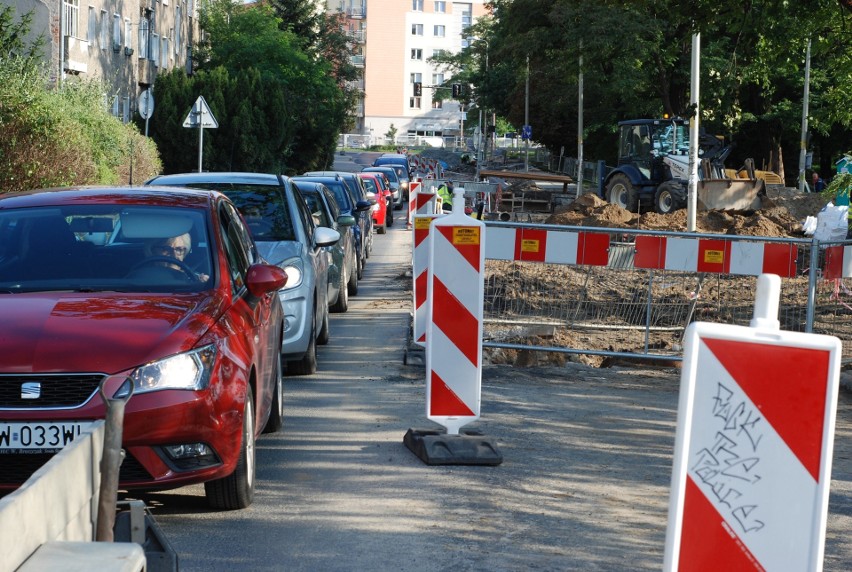 Najpierw nie poinformowano mieszkańców, którzy utknęli w...