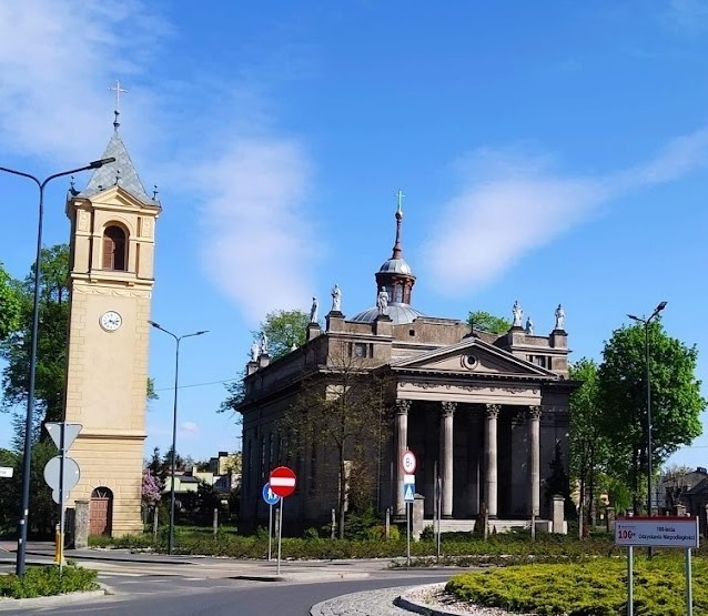 Kościół ewangelicko - augsburski w Ozorkowie jest jednym z...