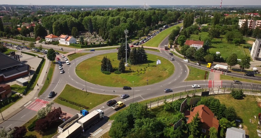 Jak wynika ze statystyk zebranych przez autorów raportu, w...