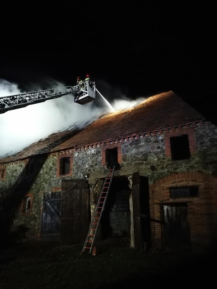 Pożar w Biskupicach pod Jordanowem Śląskim