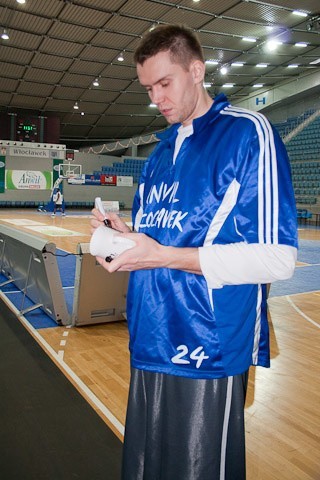 Wojciech Barycz został zawodnikiem pierwszoligowej drużyny koszykarzy Siarki Tarnobrzeg.