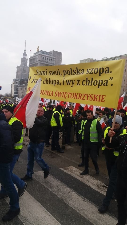 AGROpowstanie2019. Rolnicy ze Świętokrzyskiego na oblężeniu Warszawy. Protestowali