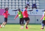 Niesamowity zwód Zlatana podczas gierki treningowej (WIDEO)