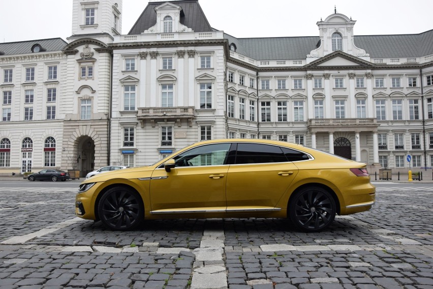 Volkswagen Arteon R-Line 2.0 TDI Bi-Turbo 240 KM 4Motion...