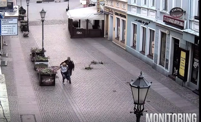 Czy rozpoznajesz tych ludzi? Zgłoś się do urzędu miasta.