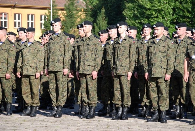 W piątek przed Kapitanatem Portu w Ustce odbędzie się uroczysta przysięga wojskowa marynarzy - elewów służby przygotowawczej do Narodowych Sił Rezerwowych.