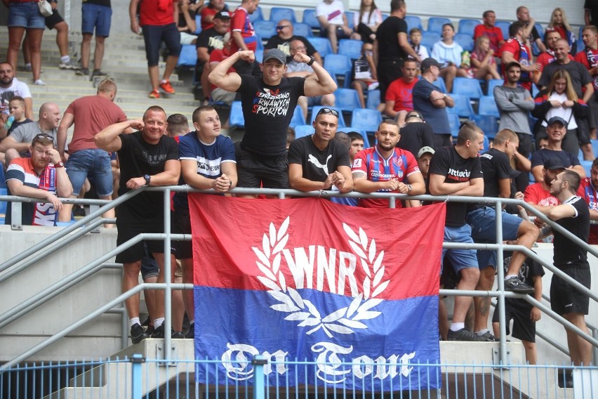 5.07.2021. Kibice na meczu Piast Gliwice - Raków Częstochowa...