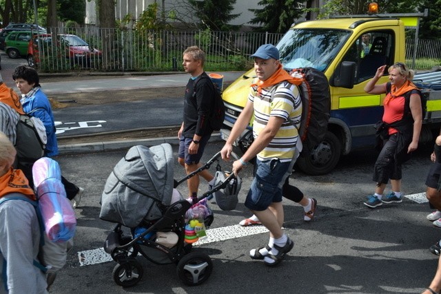 Rybnicka Pielgrzymka na Jasną Górę Wyruszyła