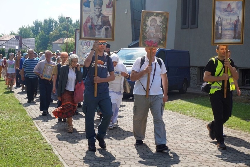 Pielgrzymka z Hajnówki do Poczajowa ma do przejścia ponad...