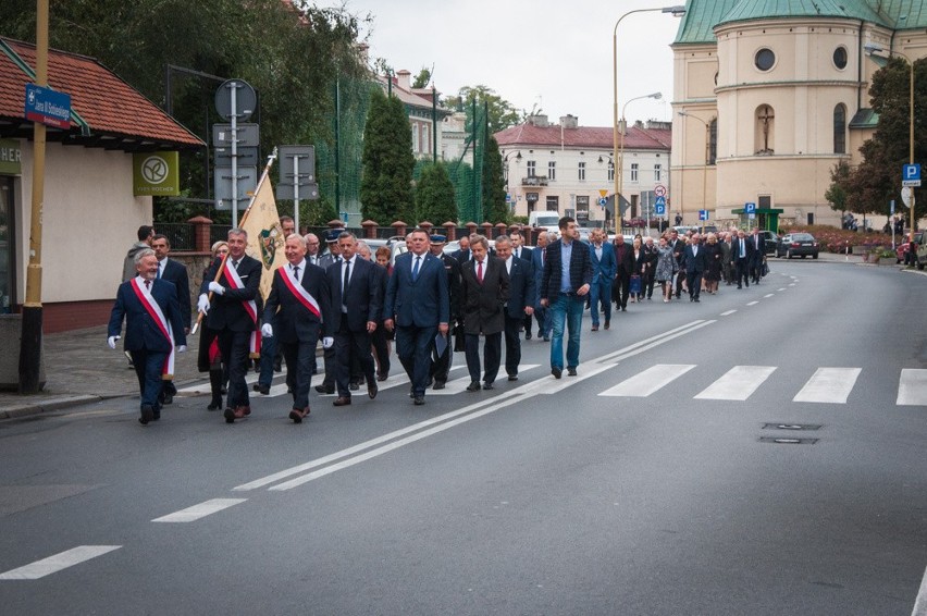 Samorządowcy z gmin całego powiatu biorą udział w obchodach...