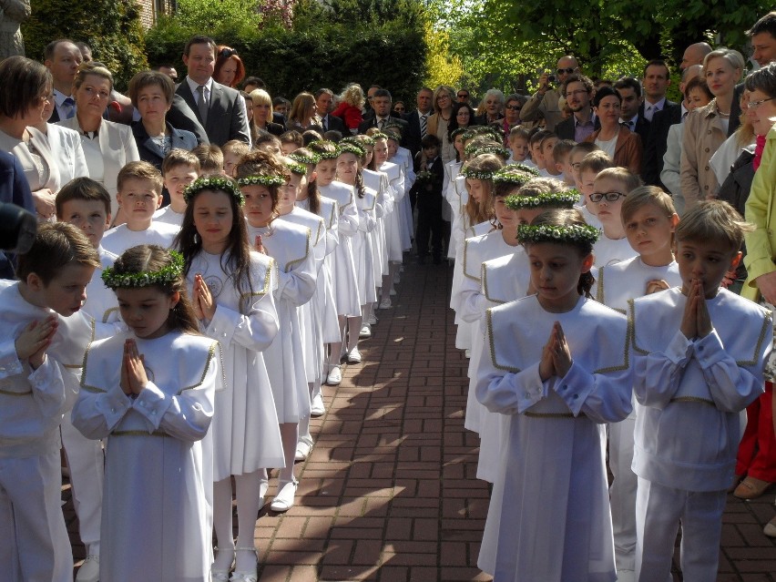 Pierwsza Komunia św. u św. Stanisława Kostki w Częstochowie