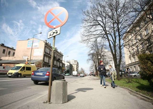 Wkrtótce takich znaków jak ten na 25 Czerwca będzie znacznie więcej w centrum miasta.