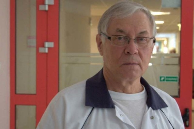 Prof. Włodzimierz Jarmundowicz, szef Kliniki Neurochirurgii Uniwersyteckiego Szpitala Klinicznego we Wrocławiu.