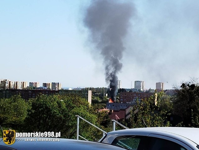 Pożar przy ulicy Michała Ogińskiego w Gdańsku.