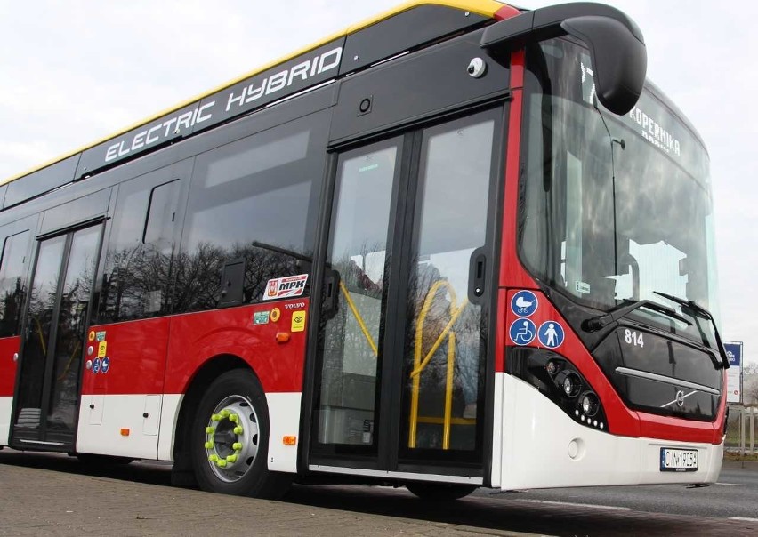 Nowe, ekologiczne autobusy kursują już inowrocławskimi...