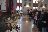 Święcenie pokarmów w kościele św. Kazimierza w Kartuzach | ZDJĘCIA