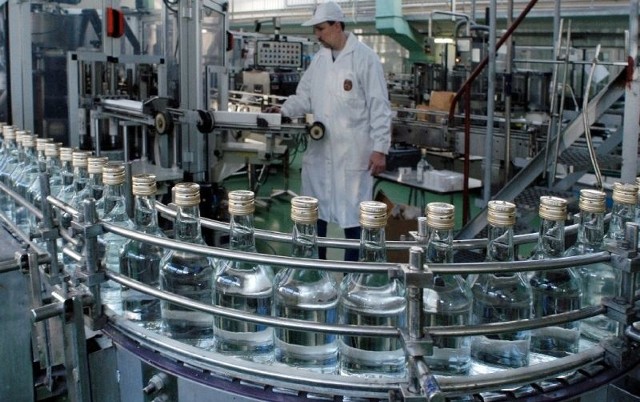 MBWS chce zwolnić 130 osób z fabryki wódek i budować destylarnię