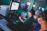 Katowice. Chirurgiczny robot VERSIUS ratuje życie kobietom! Cuda techniki w Uniwersyteckim Centrum Klinicznym SUM w Katowicach