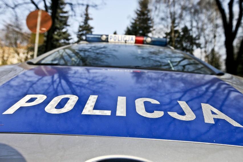 Poszukiwania kierowcy, który uciekł z miejsca wypadku. Rejestracja: KOS |  Gazeta Krakowska