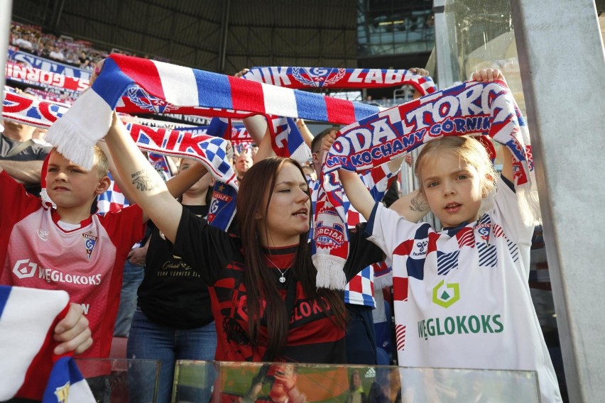 Mecz z Pogonią zobaczył na Arenie Zabrze komplet widzów....