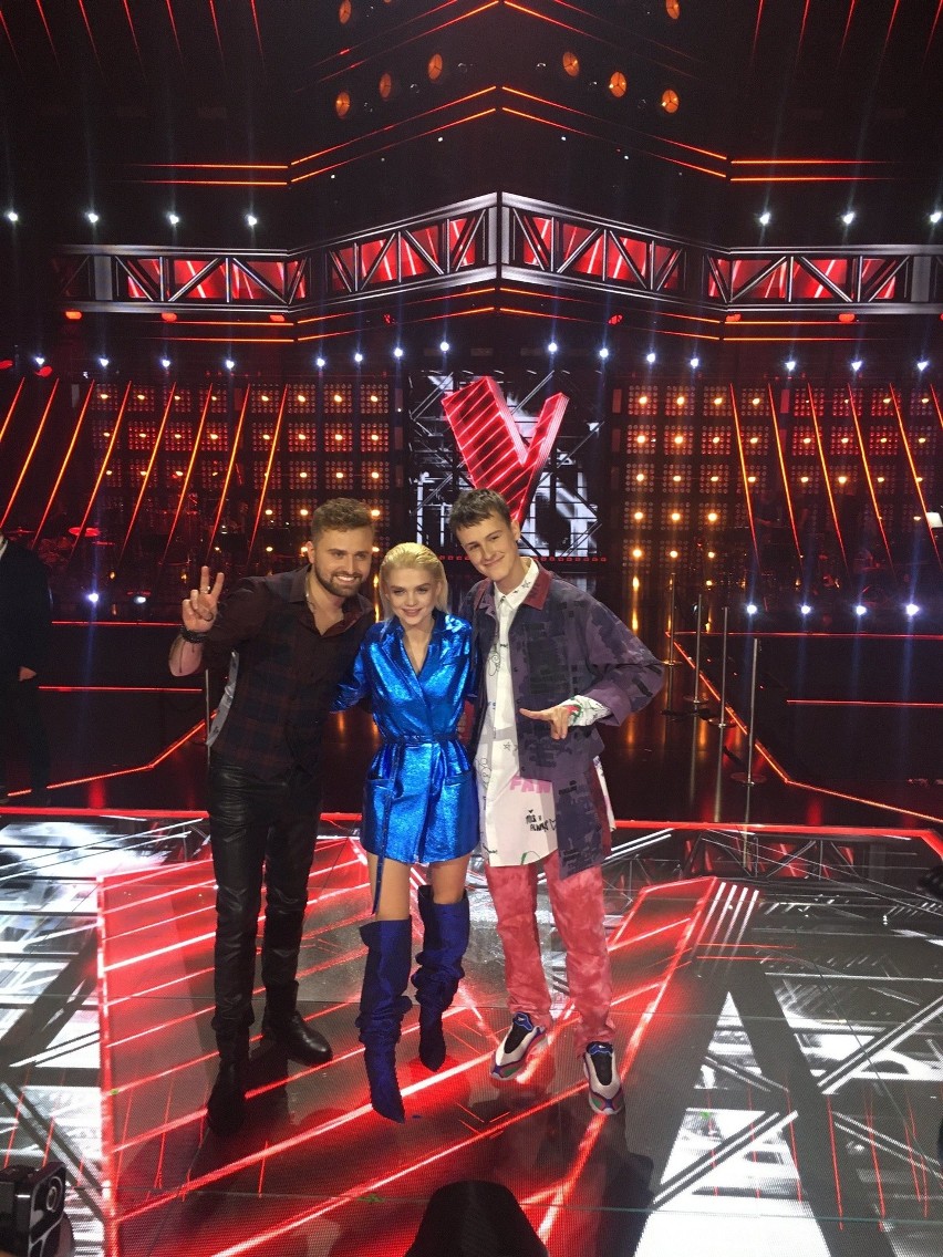 "The Voice of Poland 10". Półfinaliści nie cieszą się z awansu? Sprzeczne emocje po 2. odcinku live