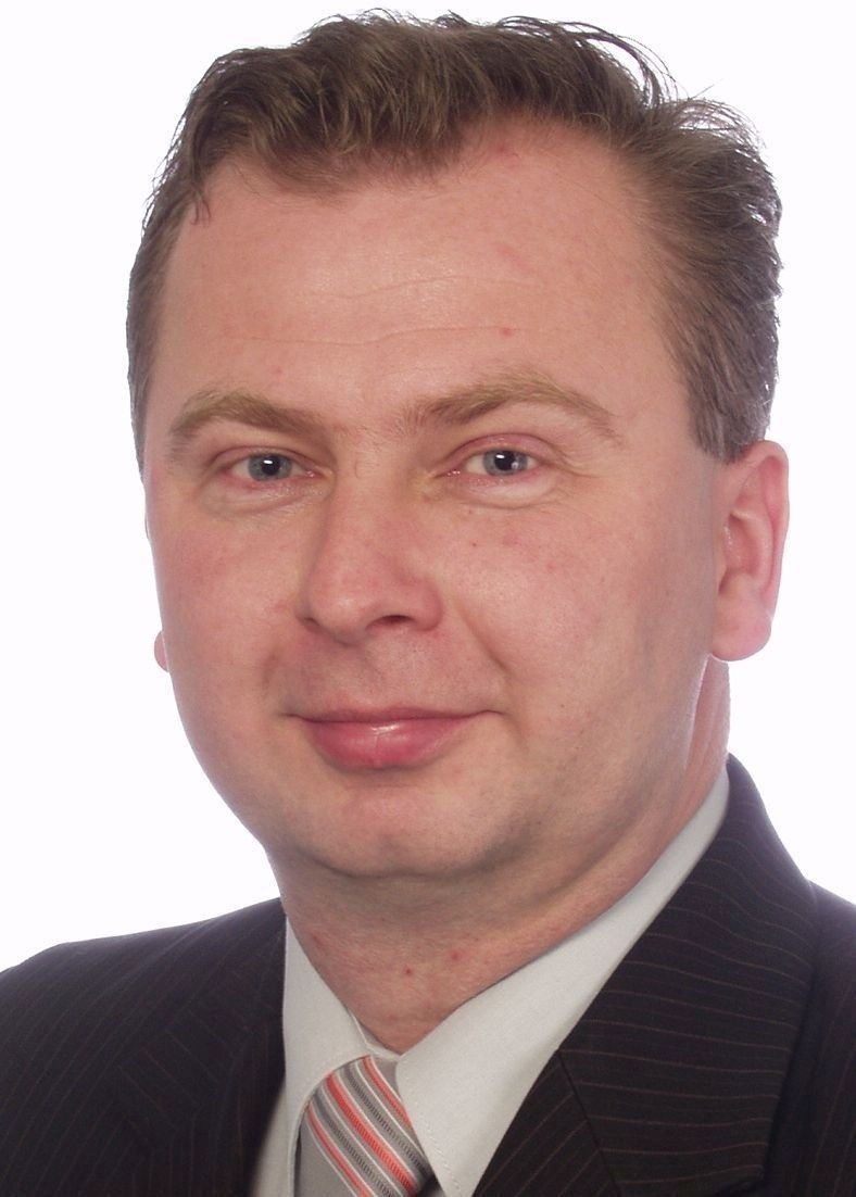 Mariusz Walachnia. Sekretarz gminy Bliżyn, a od 2008 roku do...