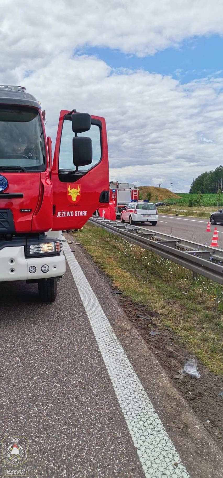 Rzędziany. Tragiczny wypadek na drodze ekspresowej S8 Warszawa - Białystok. Nie żyje motocyklista [ZDJĘCIA]