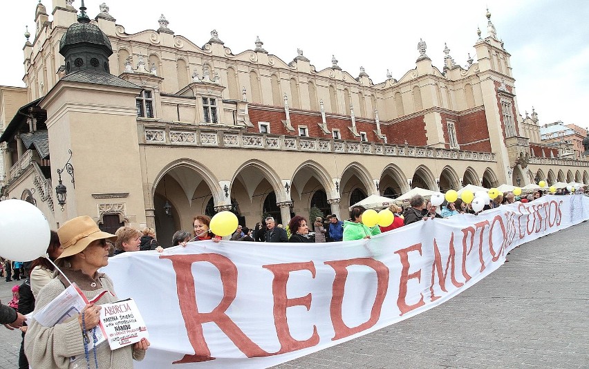 Marsz dla Życia i Rodziny w Krakowie [ZDJĘCIA]