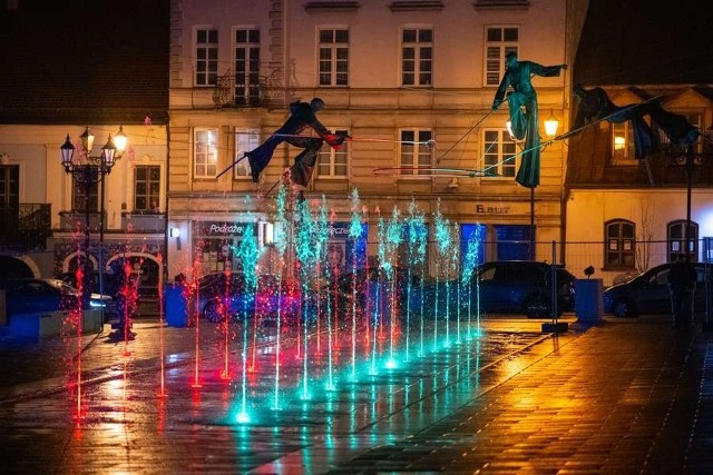 Częstochowskie fontanny zostaną uruchomione 1 maja 2022 rokuZobacz kolejne zdjęcia. Przesuwaj zdjęcia w prawo - naciśnij strzałkę lub przycisk NASTĘPNE