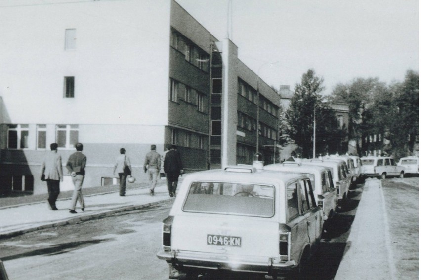 Otwarcie nowej siedziby przy ul. Łazarza, 1 maja 1977 r....
