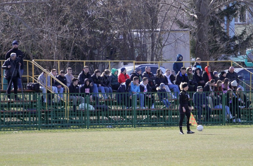 Centralna Liga Juniorów U15. Siarka Tarnobrzeg zmierzyła się z Resovią Rzeszów. Zobacz zdjęcia z meczu 