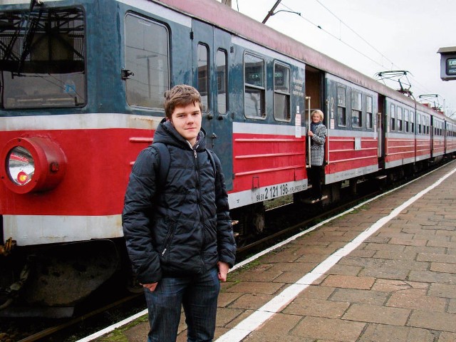 Daniel Kawiorski, mieszkaniec Oświęcimia, jest przekonany, że z bezpośredniego połączenia szybką koleją regionalną z Tychami będzie korzystało wielu pasażerów. Obecnie jeżdżą busami