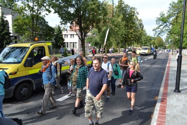 Rybnicka Pielgrzymka na Jasną Górę Wyruszyła