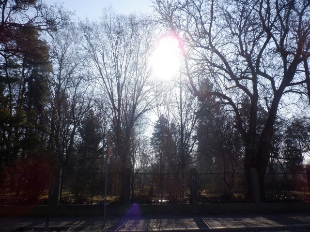 W regionie mamy piękną pogodę, ale w Bydgoszczy i Grudziądzu powietrze nie jest krystalicznie czyste. Nawet słońce jest lekko przyćmione przez pyły zawieszone