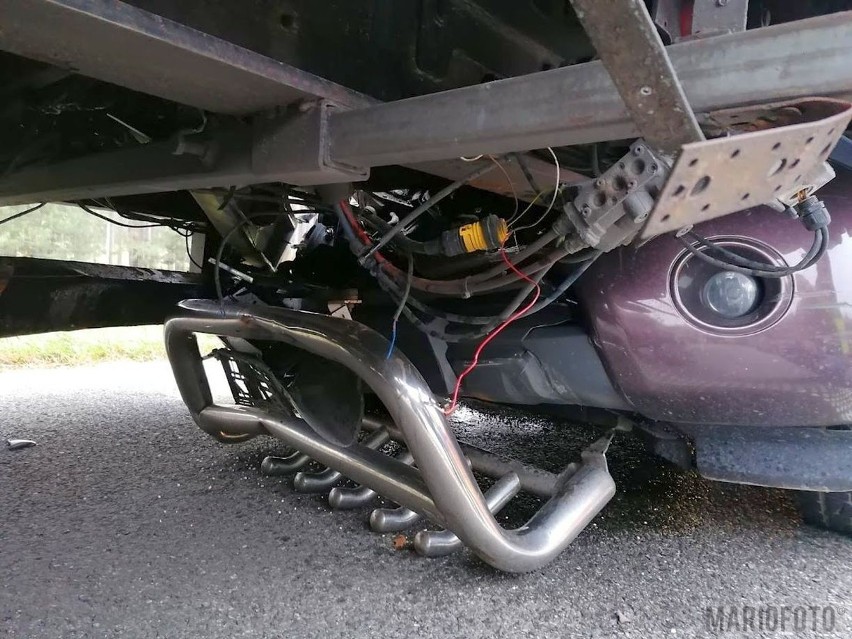 Wypadek na autostradzie pod Prószkowem.