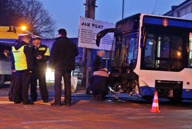 Wypadek autobusu w Gdyni