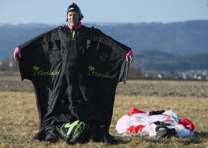 Tak wygląda kombinezon wingsuit, w którym zginął 35-letni...