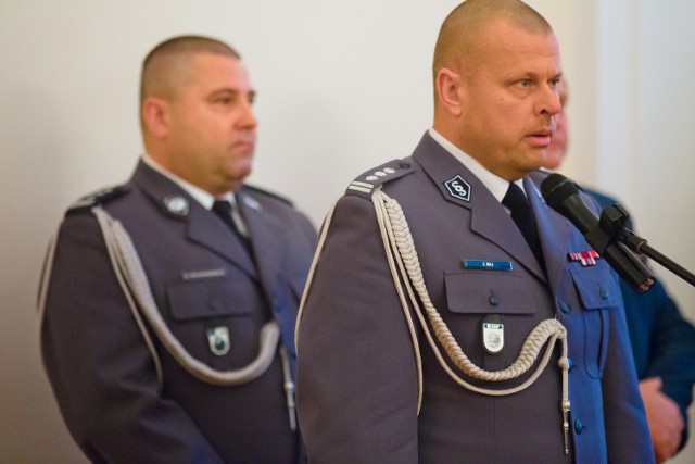 Zbigniew Maj, komendant główny policji (z prawej)